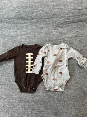 Carter’s 6m football onesies